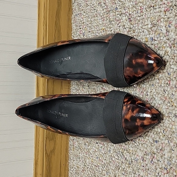 Donald Pliner Womens Sz 7 Leather Gia Kitten Heels Brown Black Mottled Print - Picture 2 of 7